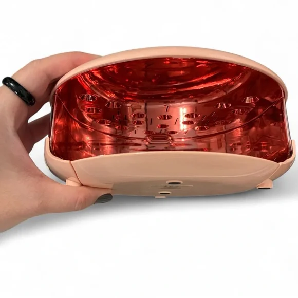 Le Mini Macaron Gel Manicure Set! - Picture 5 of 6